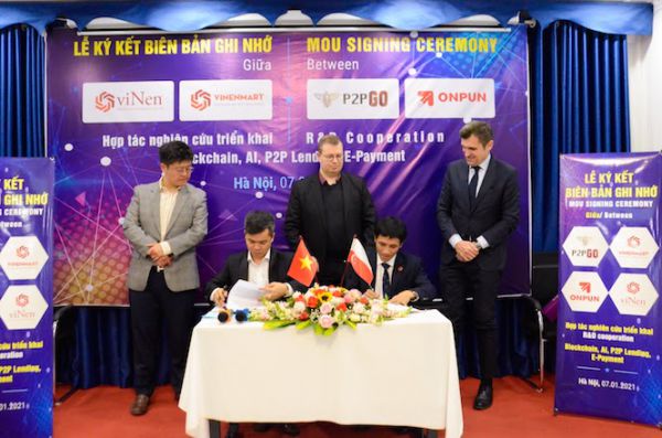 Lễ ký kết thoả thuận hợp tác giữa Vinen với đối tác của P2PGO tại Việt Nam về triển khai công nghệ Blockchain và E-Payment