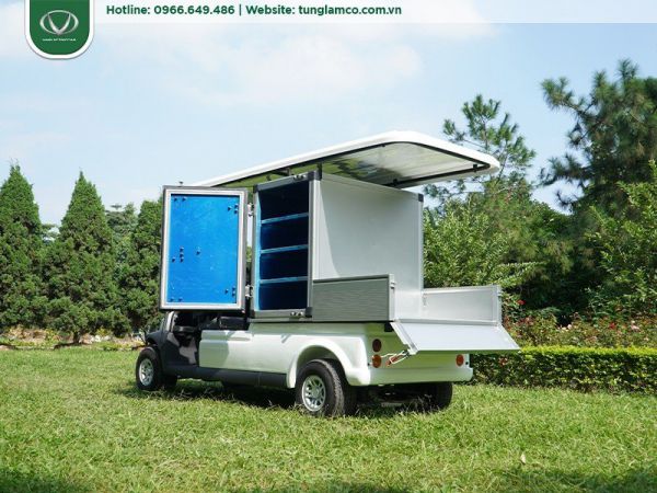 Doanh nghiệp đầu tư xe điện chở hàng để phát triển kinh doanh